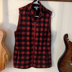 🦬 Buffalo plaid fleece vest ♥️ 🖤